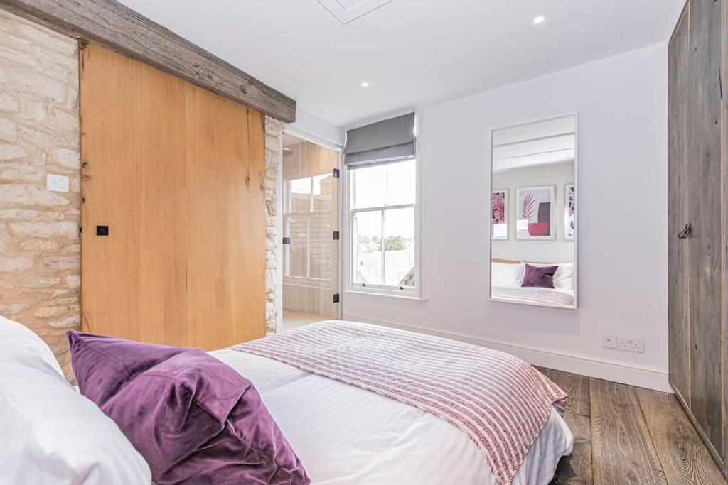 Oxfordshire Living - The Vanbrugh Apartment - Woodstock Ngoại thất bức ảnh