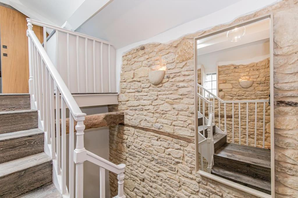 Oxfordshire Living - The Vanbrugh Apartment - Woodstock Ngoại thất bức ảnh